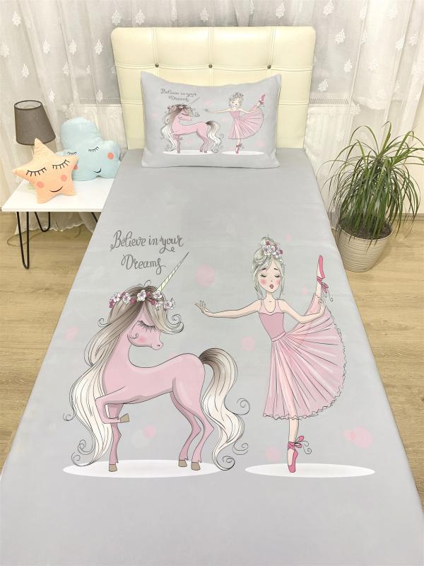 Gri Balerin ve Unicorn Desenli Yatak Örtüsü ve Yastık